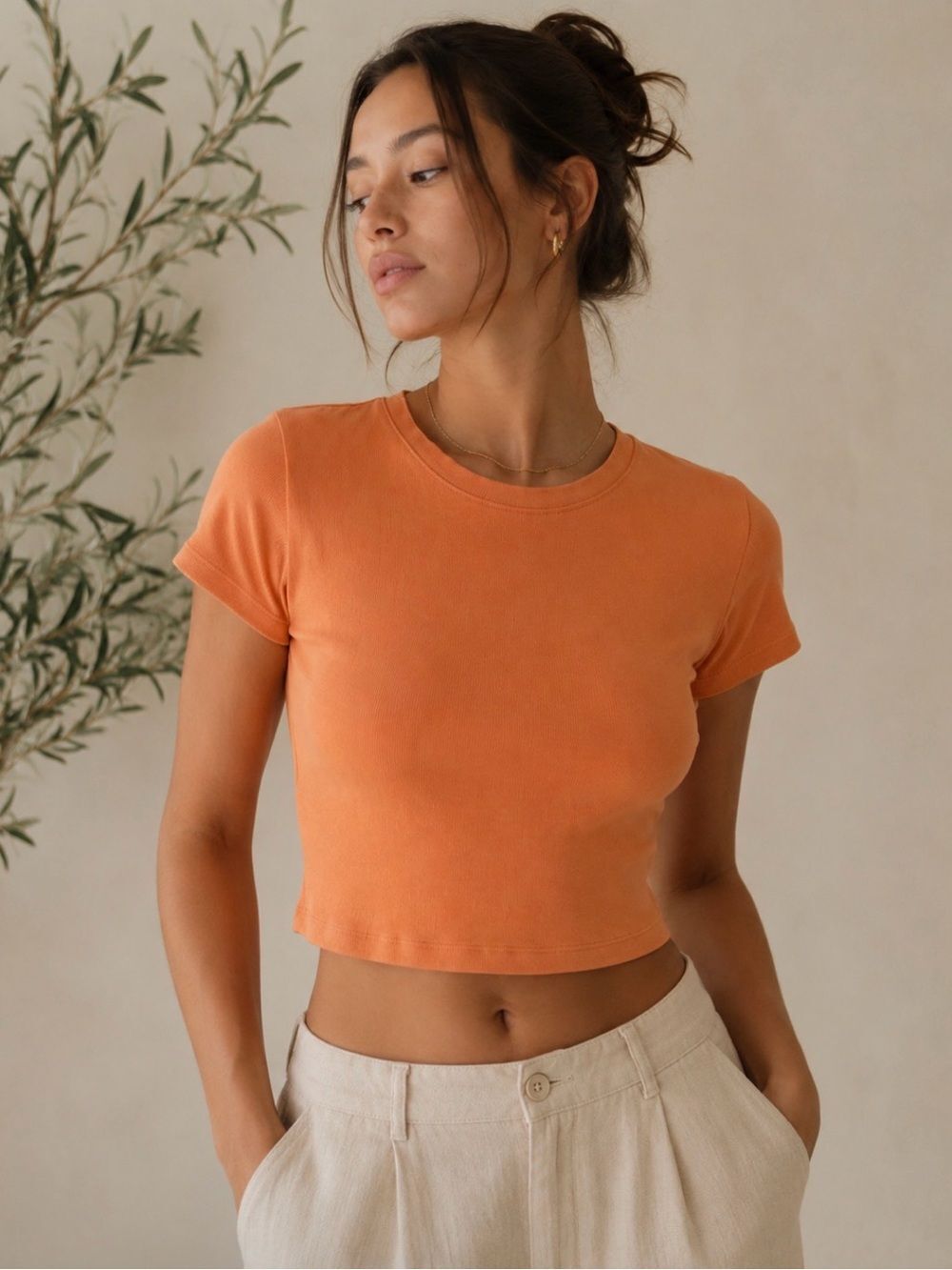 Aritzia TNA Ribbed Cropped Baby Tee Size Large Orange Stretch Cotton Casual